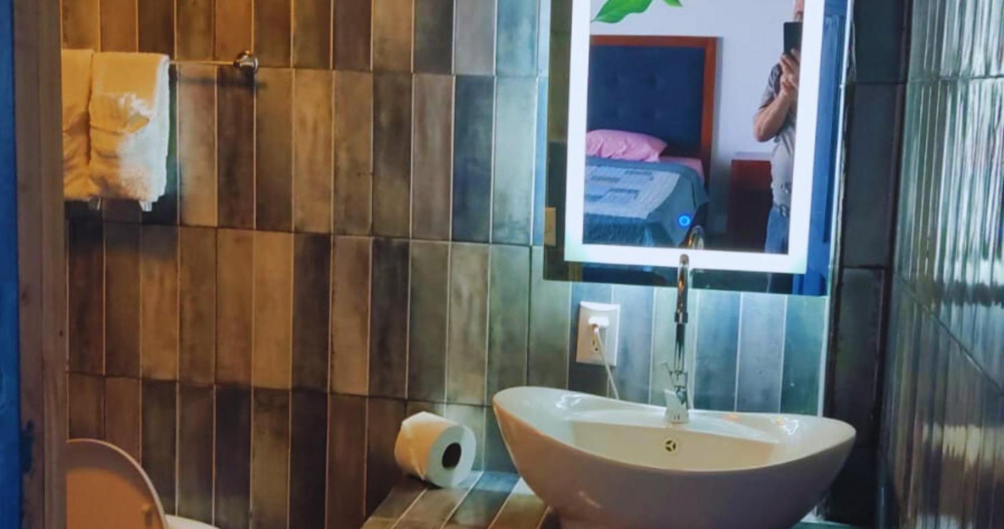 Drakes Bay Ecolodge Kalaluna Resort מראה חיצוני תמונה